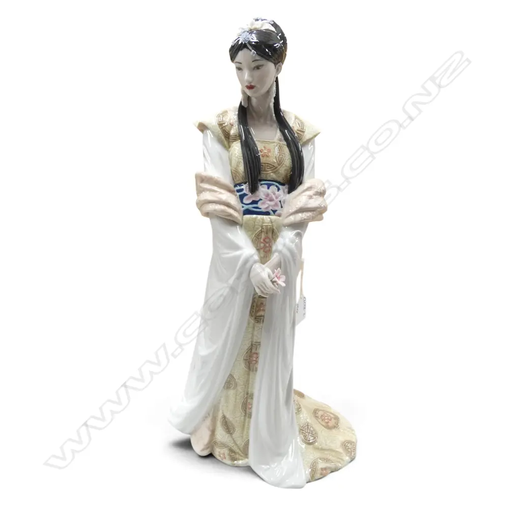 LLADRO 'BELLEZA CHINA' FIGURINE w. box H.530mm Image 1++