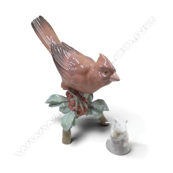 LLADRO CARDINAL BIRD + SMALL MOUSE H.160mm