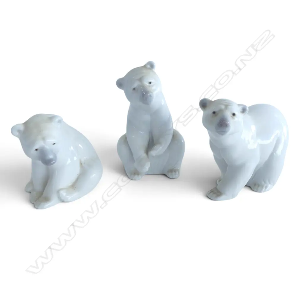 3 BOXED LLADRO POLAR BEAR FIGURINES H125mm Image 1++