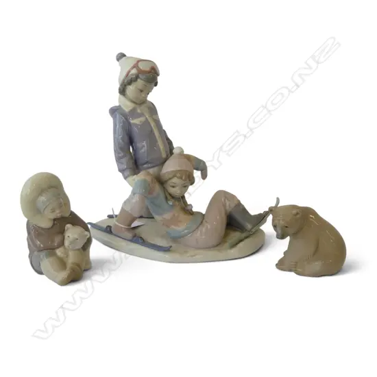 3 PCES LLADRO; BEAR, INUIT GIRL, #5997 'ONE MORE TRY' FAULTS H.250mm