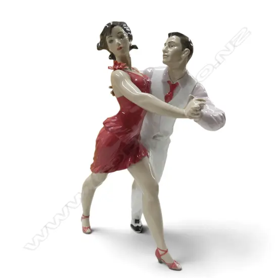 LLADRO 'SALSA' FIGURINE w. box H.360mm