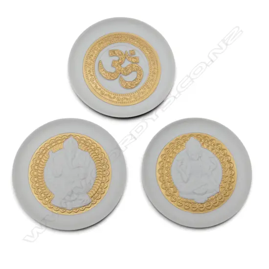 3 LLADRO WHITE BISQUE & GILT HINDU DISHES Dia.100mm