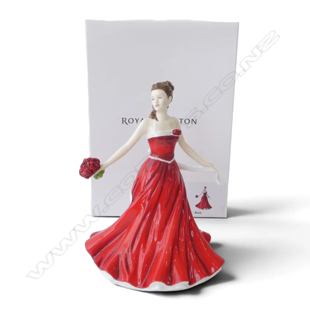 ROYAL DOULTON FLOWER OF THE MONTH "JUNE-ROSE" LOVE PETITE BONE CHINA FIGURINE 170h mm Image 1++