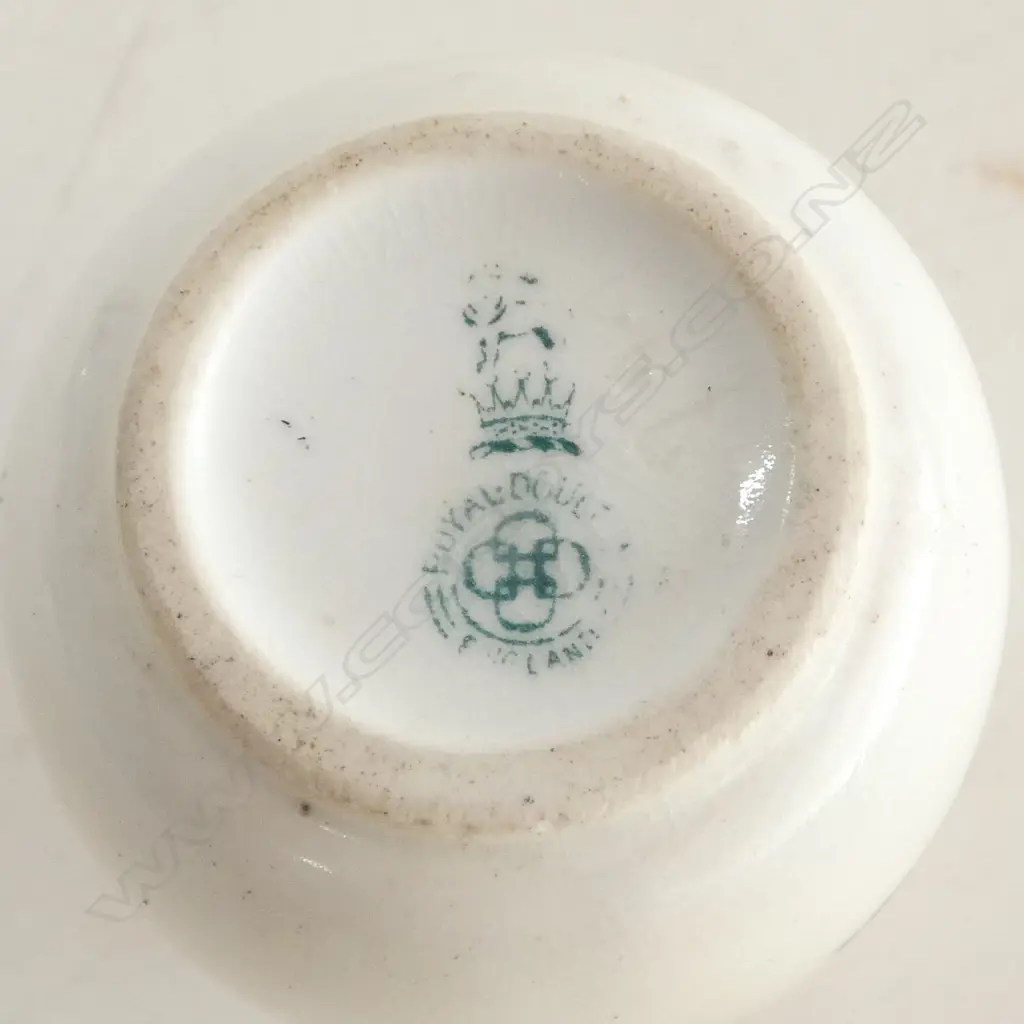 2 c1910 ROYAL DOULTON MINIATURES FEATURING black cats & signed by artist David Henry Souter, H.60/75mm Image 1++