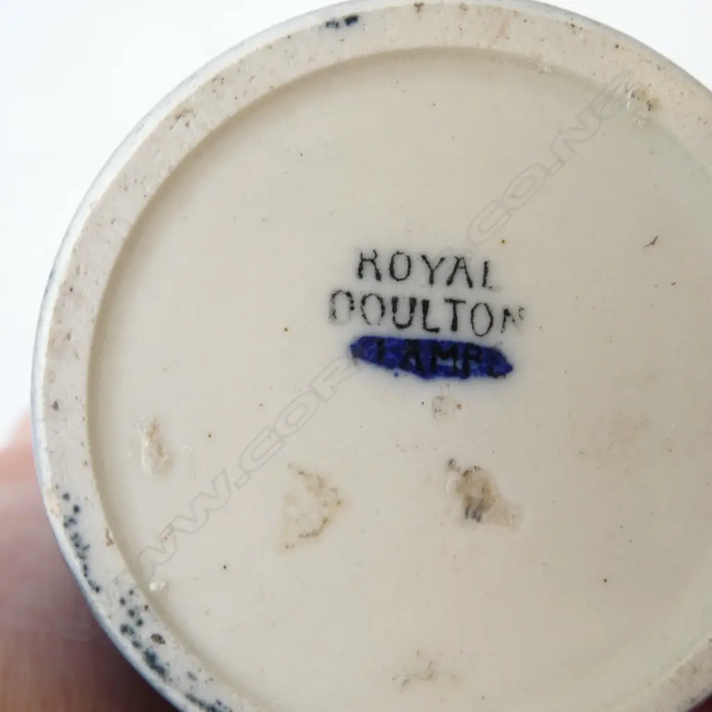 2 ROYAL DOULTON BLUE CHILDREN VASES, H.120/150mm Image 1++