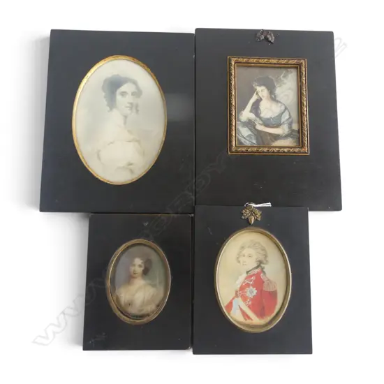 4 PORTRAITS (2 MODERN PRINTS) 75x55 / 140x100mm