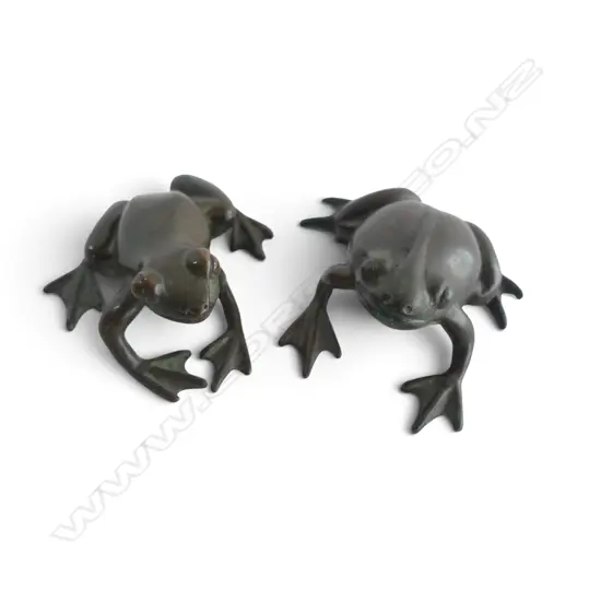 2 JAPANESE BRONZE FROGS L.45mm