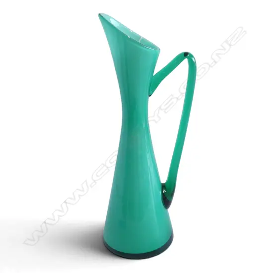 TALL MID CENTURY ITALIAN HAND BLOWN GREEN GLASS JUG VASE, H.385MM