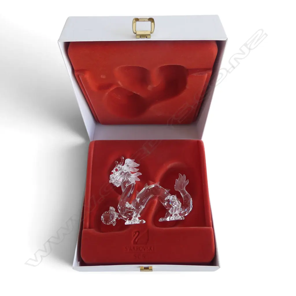 BOXED SWAROVSKI FABULOUS CREATURES 'THE DRAGON' L.130mm Image 1++