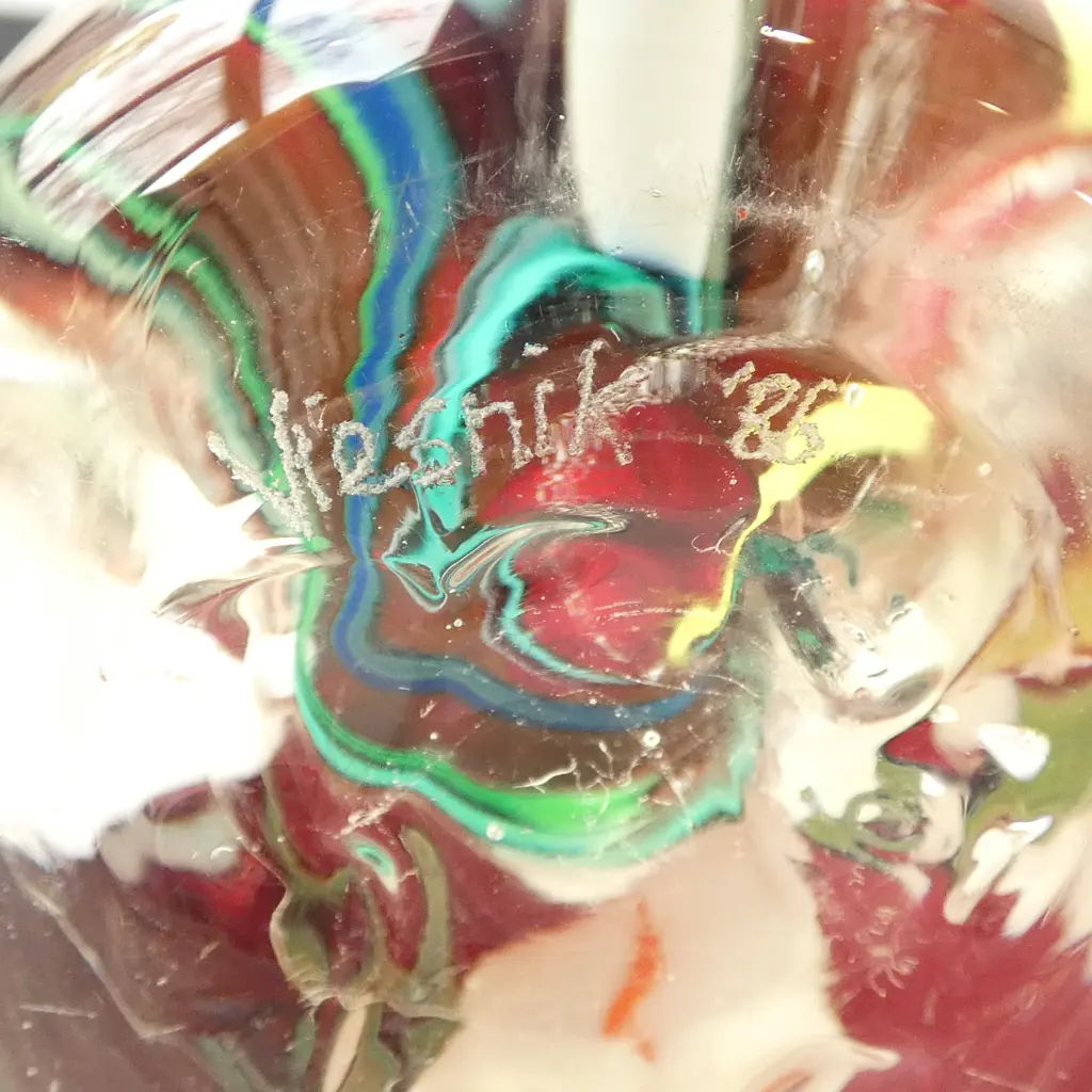 PETER VIESNIK RUBY WHITE LILY VASE, SIGNED & DATED '86 H.180mm Image 1++