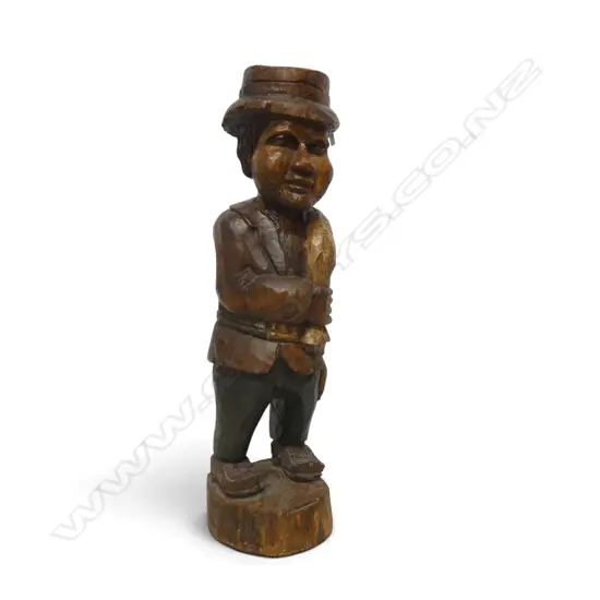 LARGE VINTAGE EUROPEAN WOODEN CARVED FOLK ART MAN ITALY?, H.790MM
