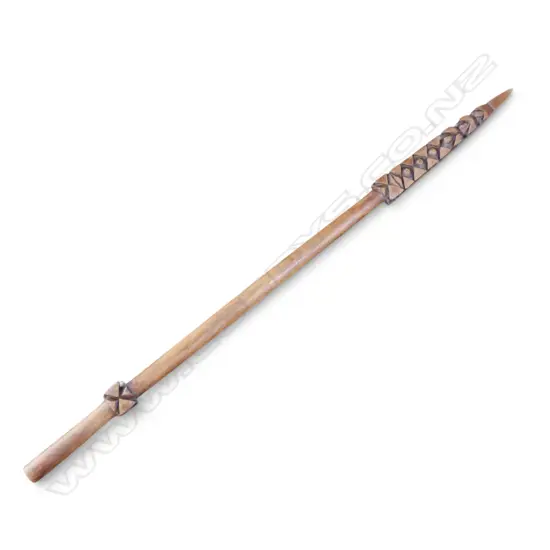PACIFIC CARVED WOODEN CEREMONIAL SPEAR L.1040mm
