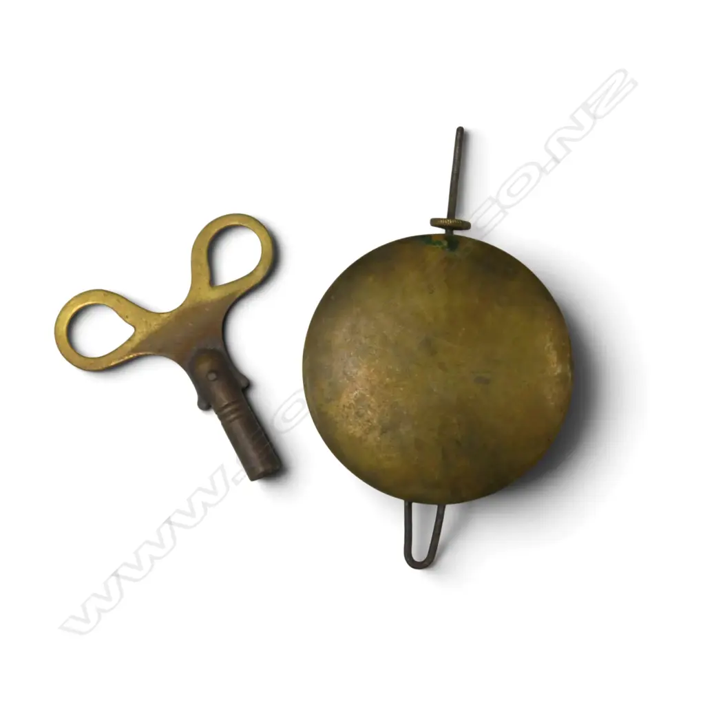ANTIQUE GOTHIC SHAPED ANSONIA MANTLECLOCK Image 1++