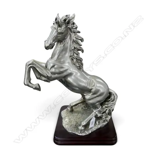SILVER METAL HORSE STATUE H.360mm