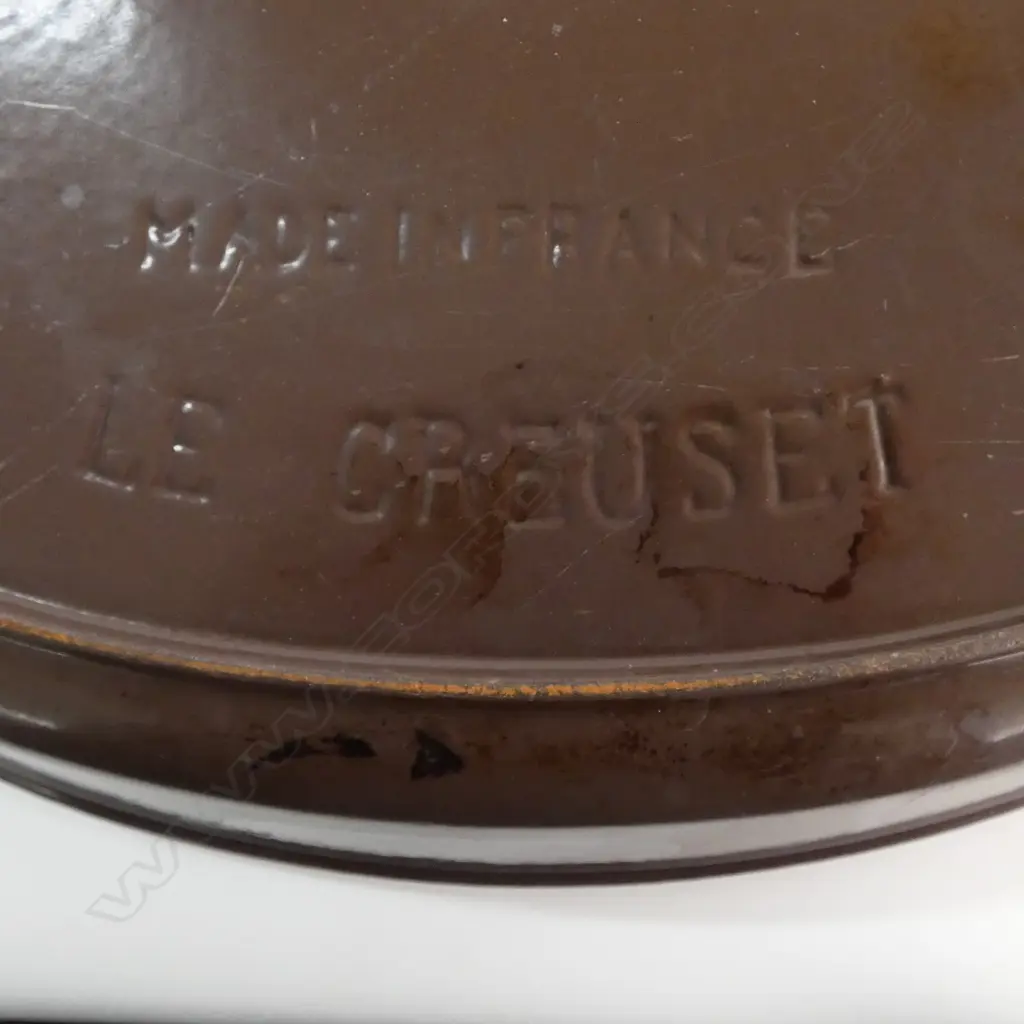 LE CREUSET OVAL PAN  Image 1++