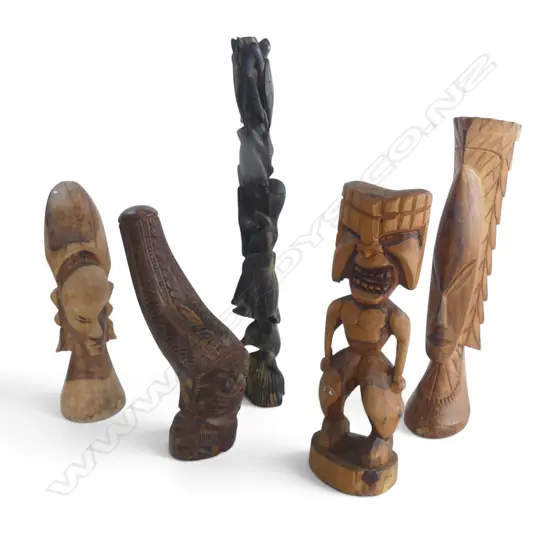 5 CARVED WOODEN PIECES