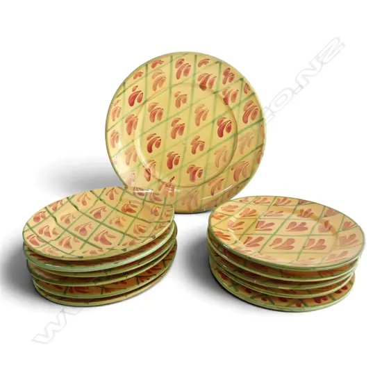 11 ITALIAN 'LAMAS' PLATES + PLATTER Dia.365mm