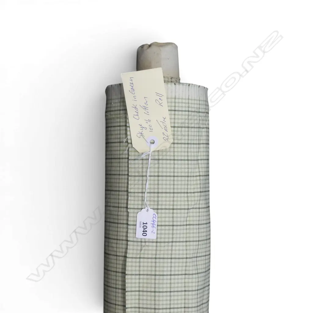 FABRIC BOLT; SKYE CHECK IN GREEN, COTTON, 20M ROLL Image 1++