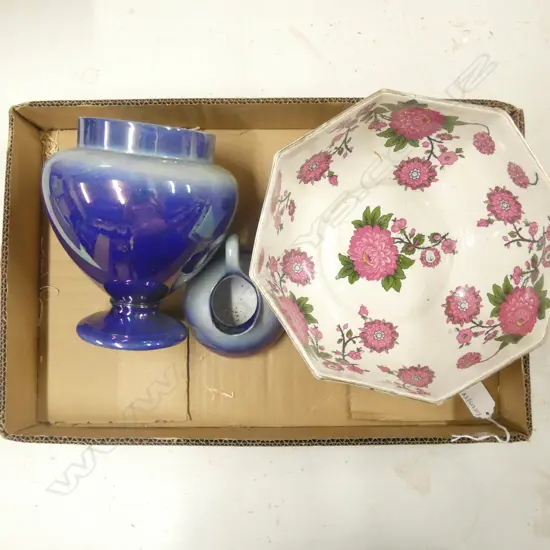 SHELLEY CHINA BOWL DIA230MM 2 MATCHING PLATES & BLUE SHELLEY LUSTER VASE H190 & JUG