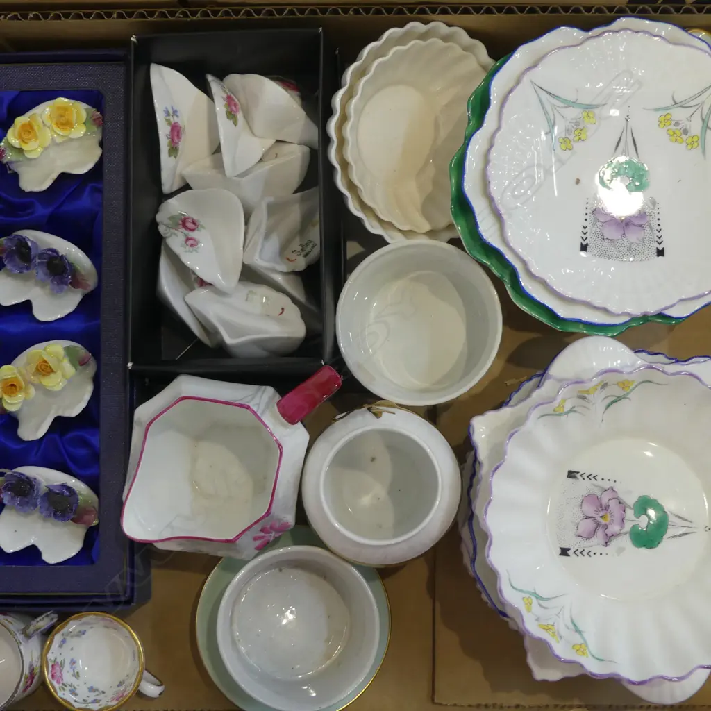 TRAY OF SHELLEY CHINA DISHES PLACE MARKERS ETC Image 1++