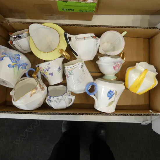 12 SHELLEY CHINA CREAM JUGS MIXED PATS