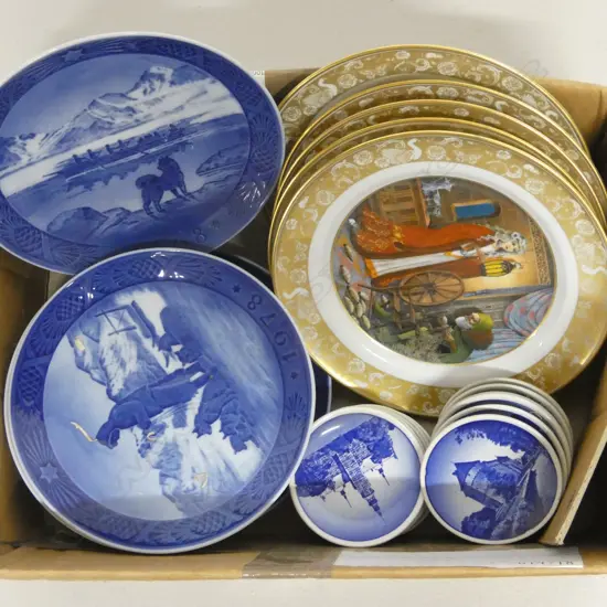 6 COPENHAGEN CHRISTMAS PLATES 5 FRANKLIN MINT CHRISTMAS PLATES & 11 DANISH DISHES
