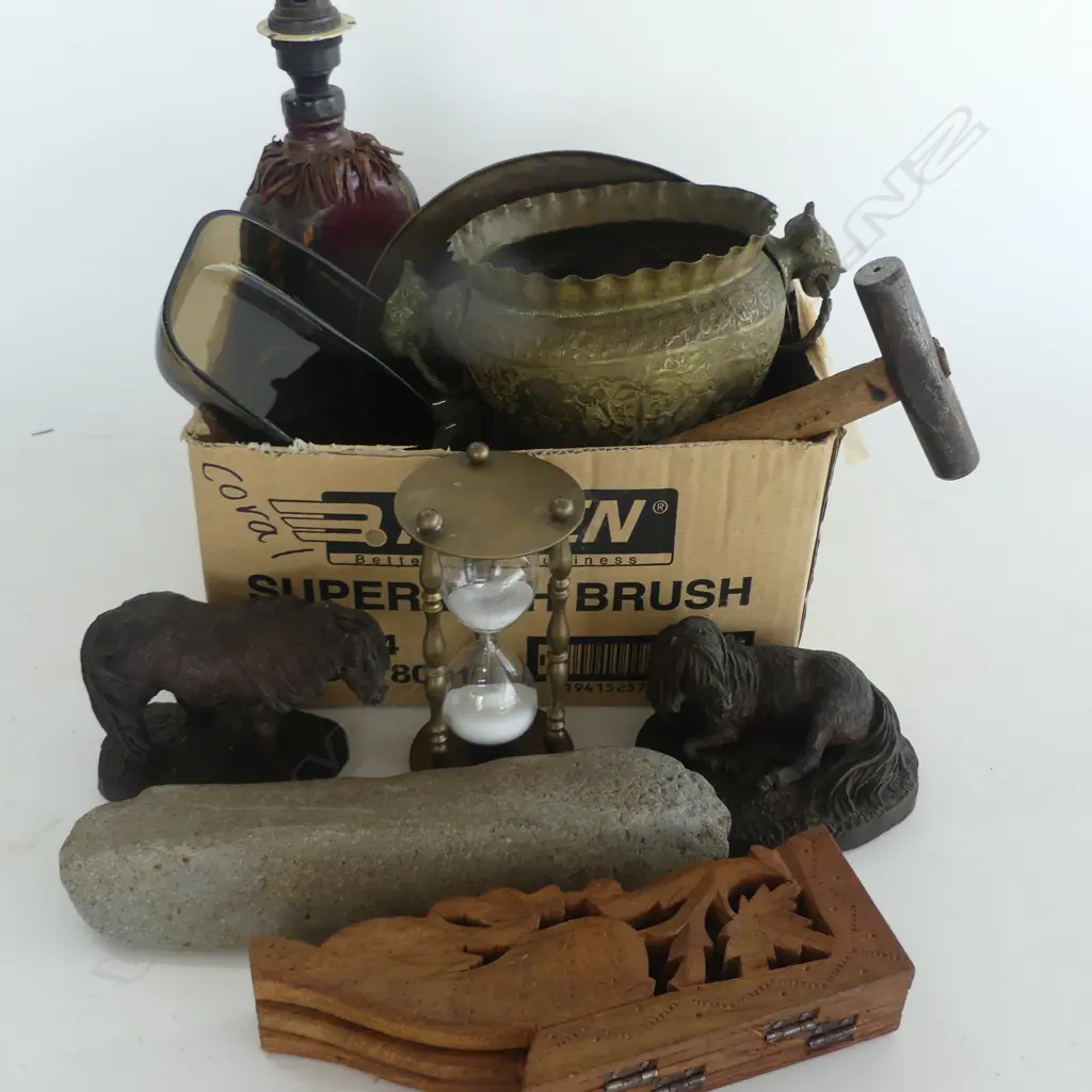 LAMP BASE, HOUR GLASS, 2 RESIN HORSES, 2 BRASS JARDINIERE POTS ETC Image 1++