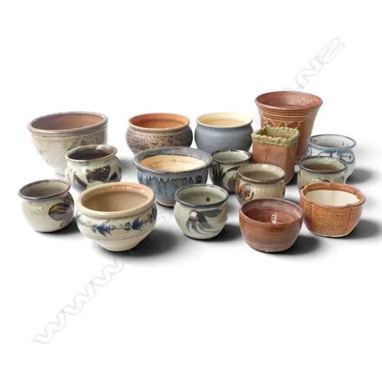 16 ASST. STUDIO POTTERY GARDEN PLANT POTS H.180mm