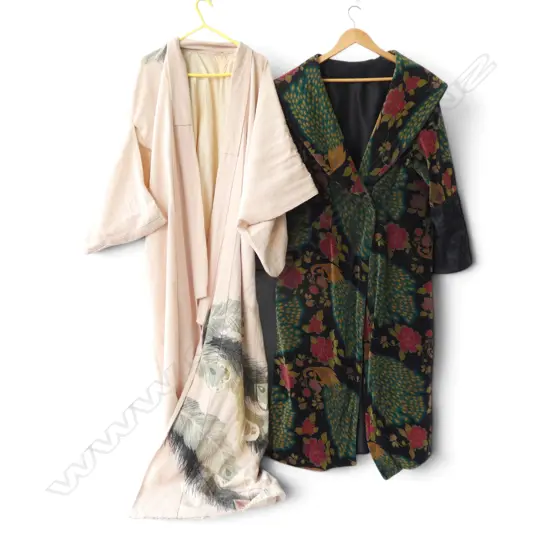 PINK KIMONO + 1920s STYLE COAT