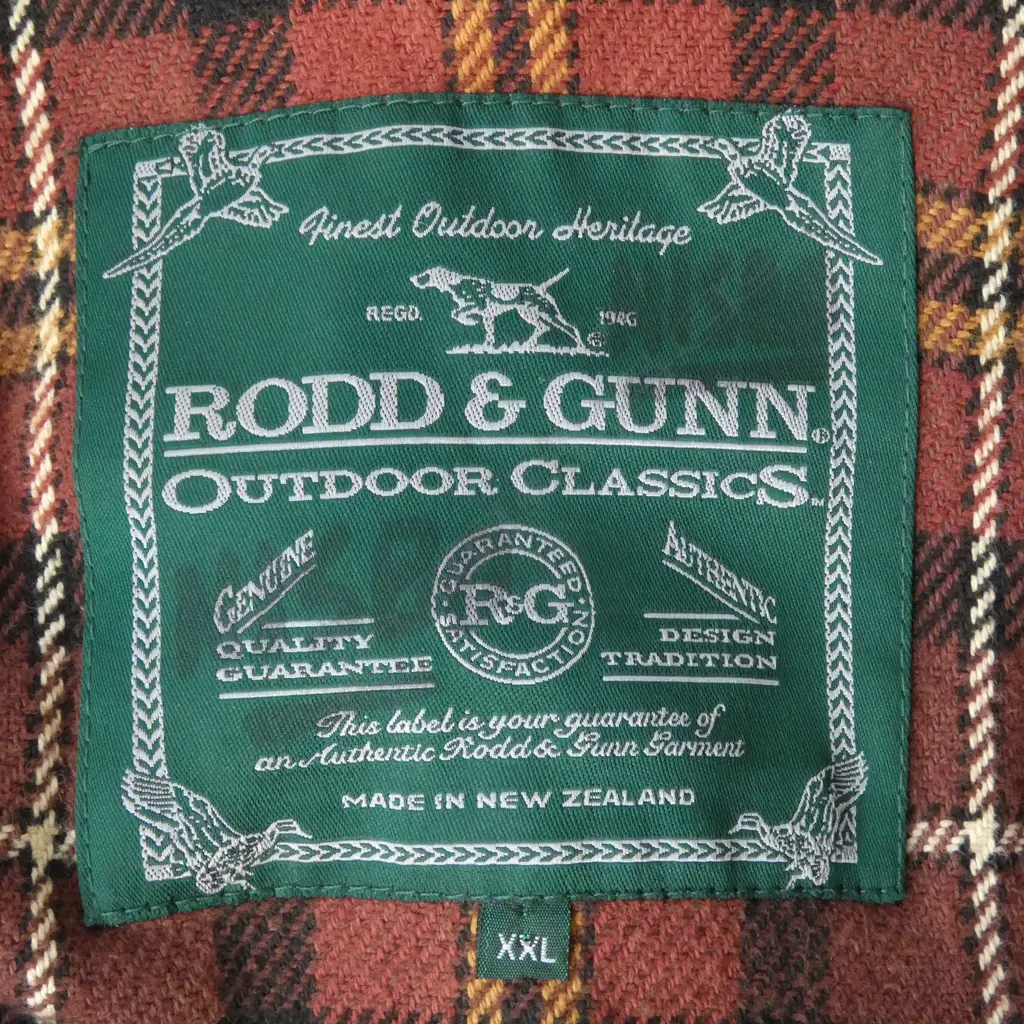 2 RODD & GUNN JACKETS; LINEN SZ 117, BLUE MOLESKIN SZ XXL + R.M. WILLIAMS BELT 40/436 (1/1.1m WAIST) Image 1++