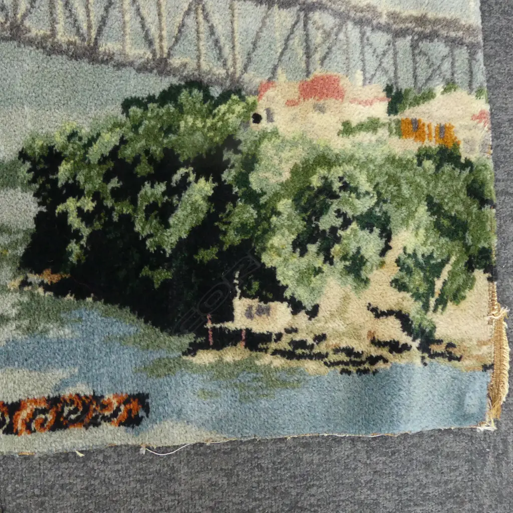 FELTEX AUCKLAND HARBOUR BRIDGE RUG 680x1320mm some wear Image 1++