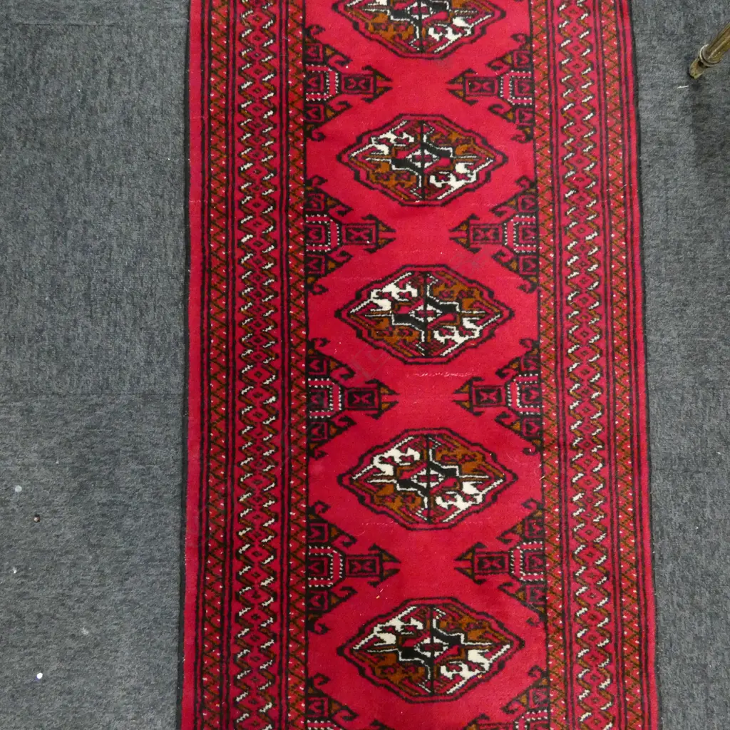 HAND KNOTTED WOOL PILE RUNNER 1900x600mm Image 1++