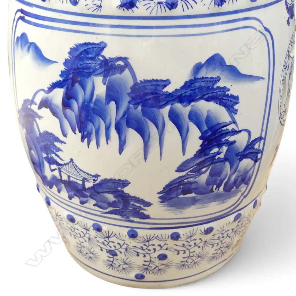 ORIENTAL B/W GARDEN STOOL H.390mm Image 1++