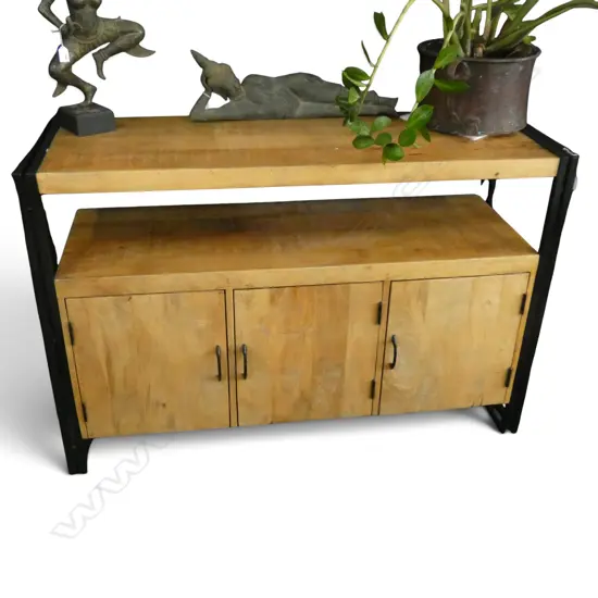 MODERN SIDEBOARD 1350x450x920mm