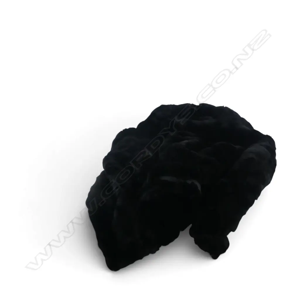 BLACK FAUX FUR THROW RUG w. SUEDE BACKING 1800x1380mm Image 1++