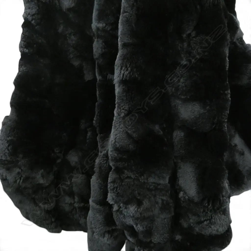 BLACK FUR THROW RUG w. SUEDE BACKING 1800x1380mm Image 1++