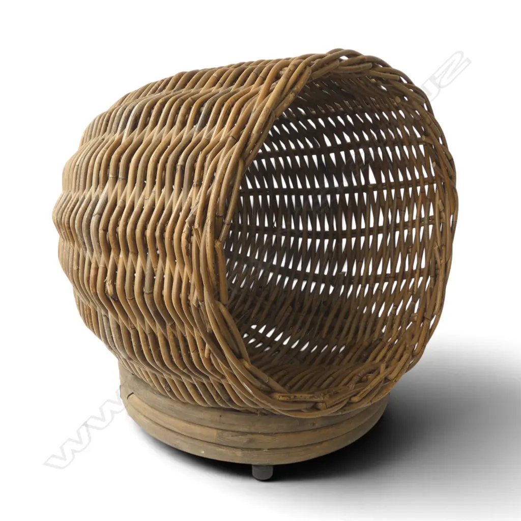 CANE BASKET H.500mm (SITS SIDEWAYS) Image 1++