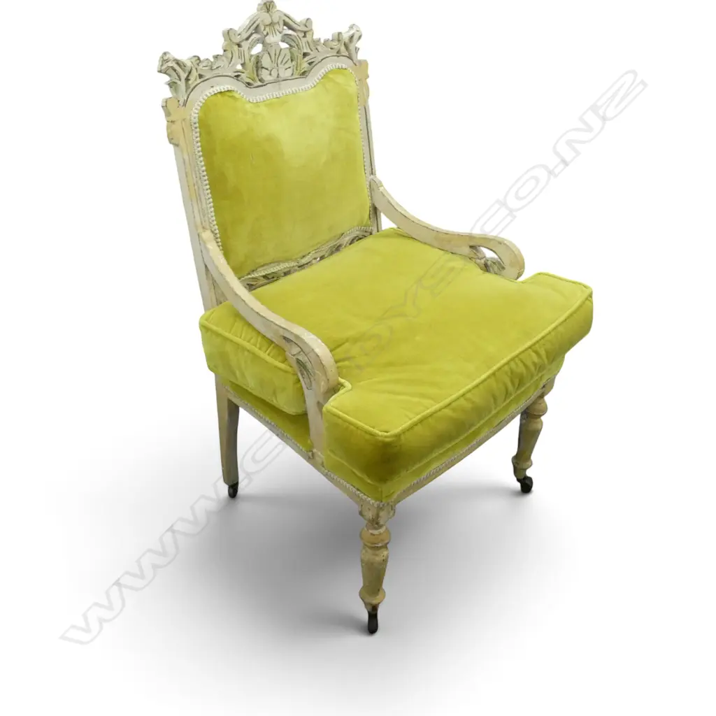 VINTAGE ARMCHAIR w. PAINTED CARVED WOODEN FRAME & GREEN VELVET UPHOLSTERY Image 1++