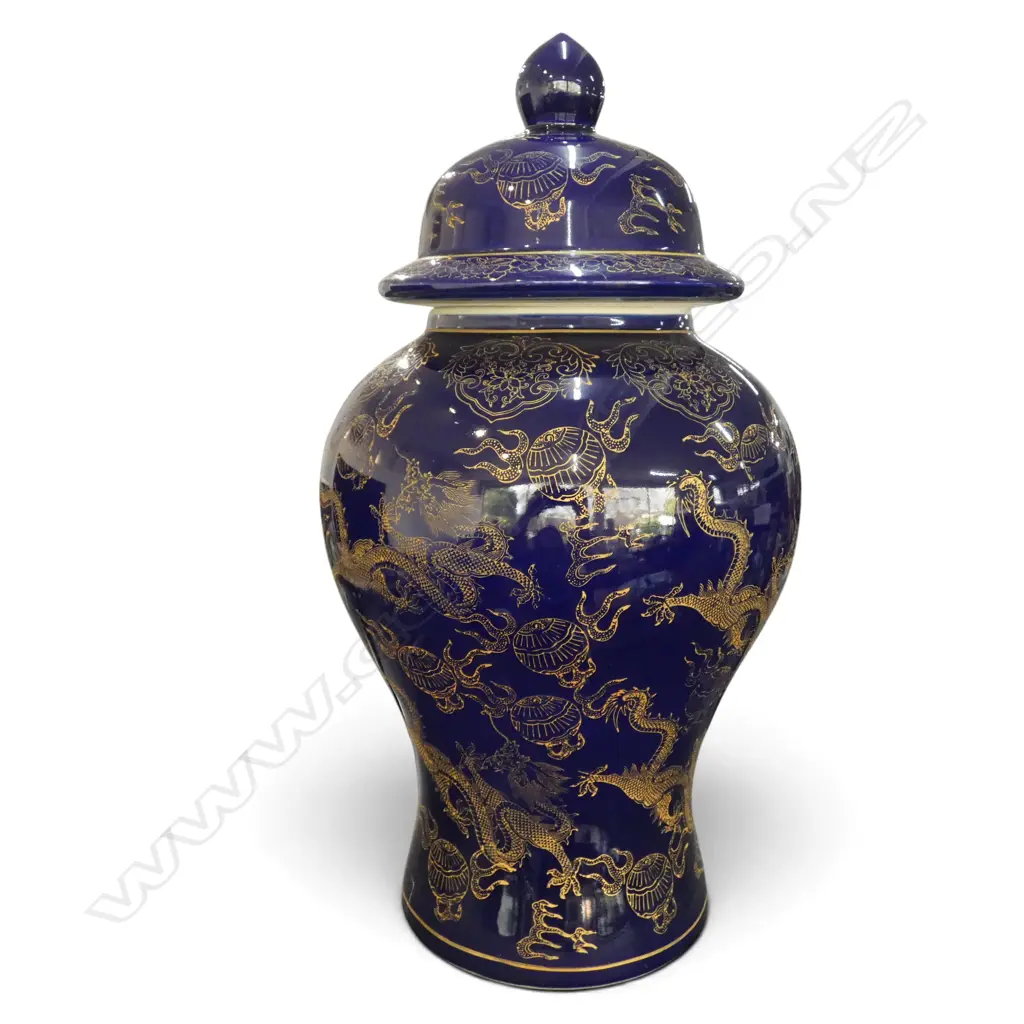 LG CHINESE LIDDED VASE H.550mm Image 1++