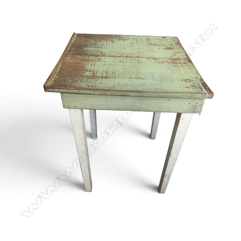 PLANK TOP WORK TABLE 585x580x780mm Image 1++