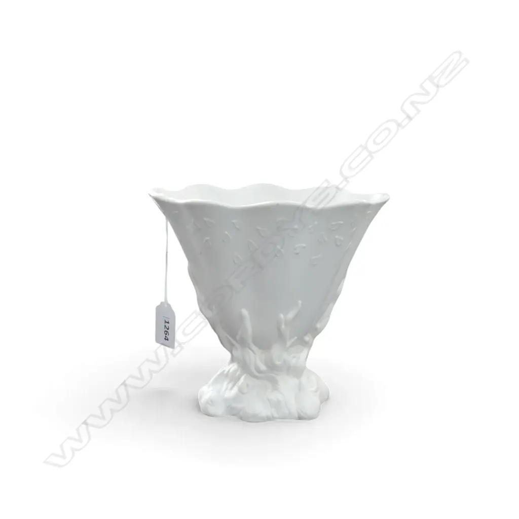 CROWN LYNN #643 VASE H.175mm Image 1++