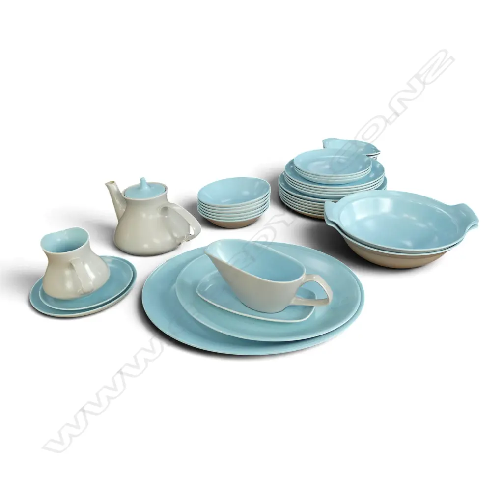 LG POOLE DINNER SET Image 1++