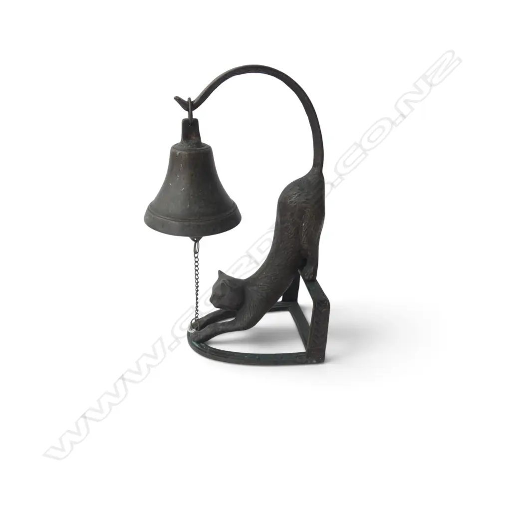 METAL CAT BELL H.285mm Image 1++
