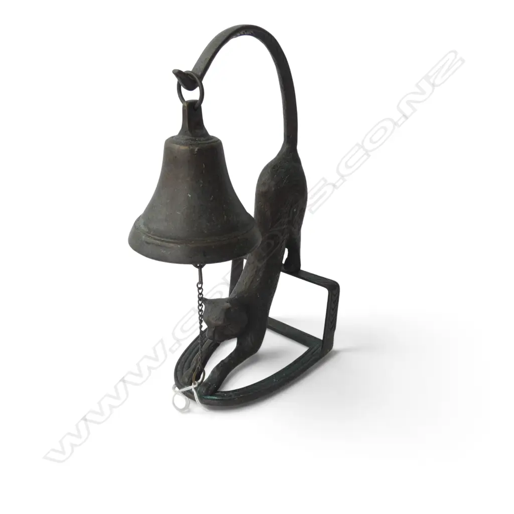 METAL CAT BELL H.285mm Image 1++