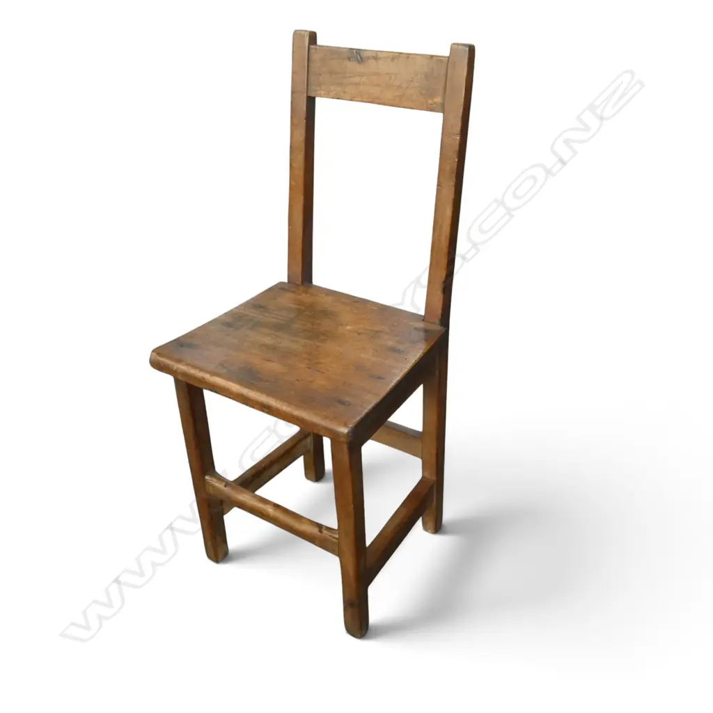 ANTIQUE OAK CHILD CHAIR , 777 X 330X 290MM Image 1++