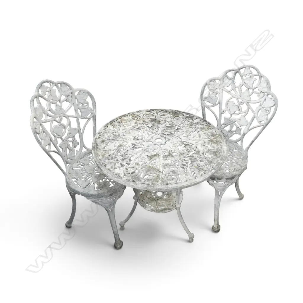 3 PCE WHITE METAL PATIO SET - UNDERWOOD OF INGLEWOOD Image 1++