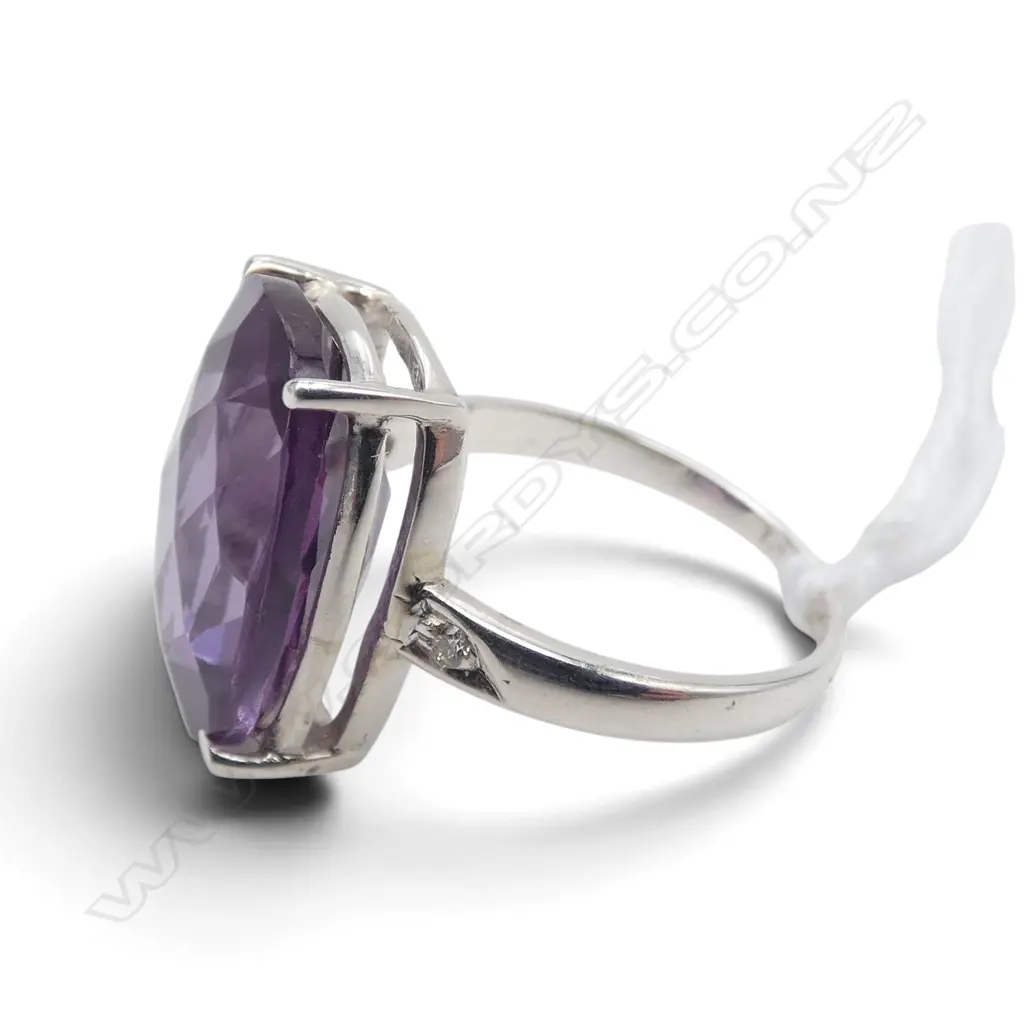 SILVER DIAMOND & SYNC PURPLE SAPPHIRE RING SIZE O1/2 Image 1++