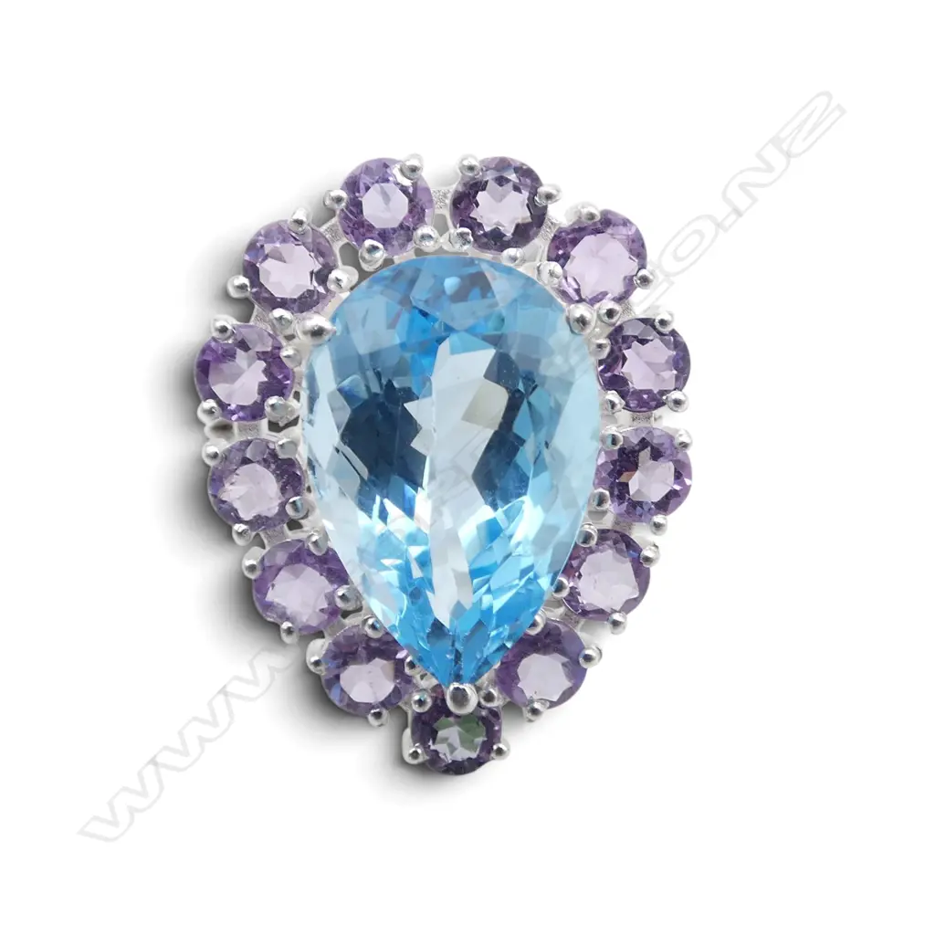 SILVER AMETHYST & BLUE TOPAZ RING SIZE R Image 1++