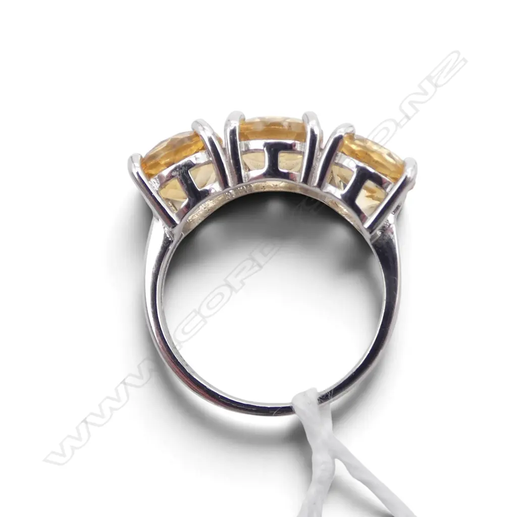 SILVER THREE STONE CITRINE RING SIZE P Image 1++