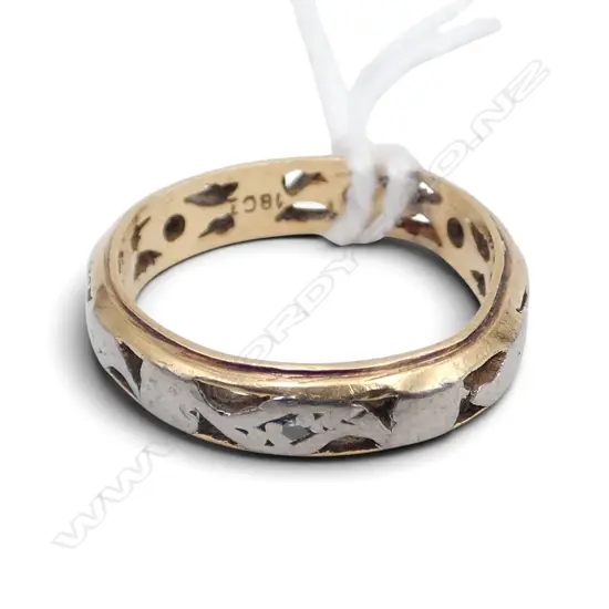 18CT GOLD RING AS IS 2.8GMS SIZE H